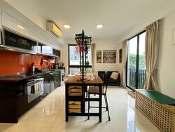 Sant Ritz (D13), Condominium #589268031
